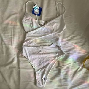 NWT VDM the label. White One Piece. Size 8